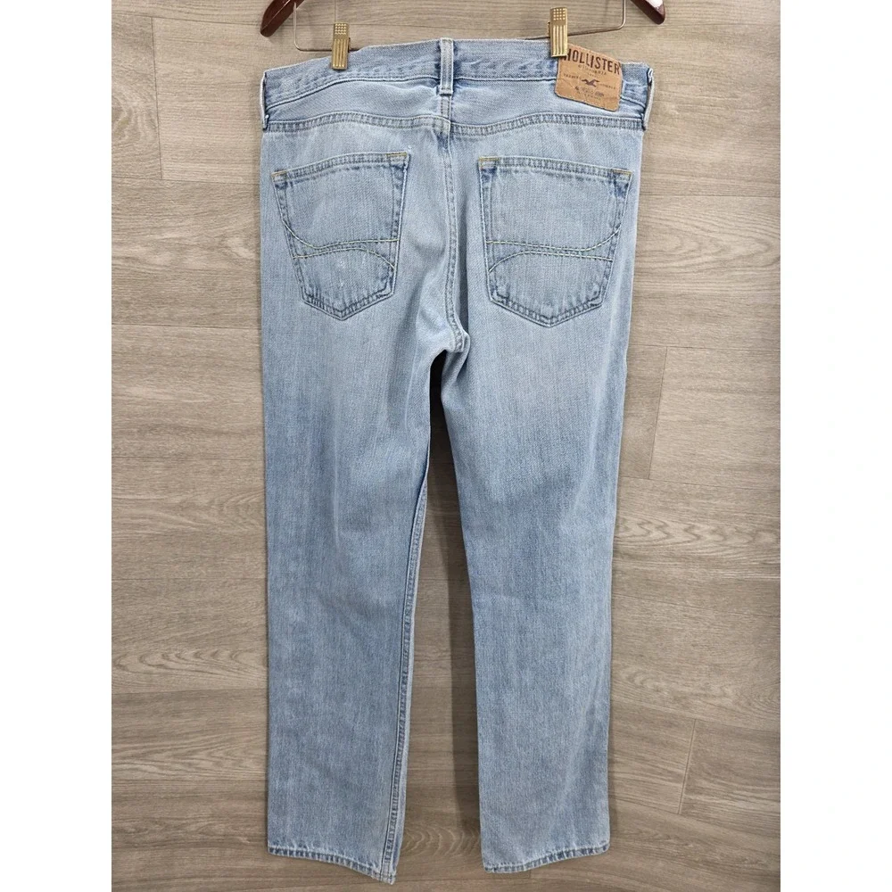 Lot of 3 Men's Jeans 2 Levi's 1 Hollister Size 32x32 Denim Pants Assorted Wash